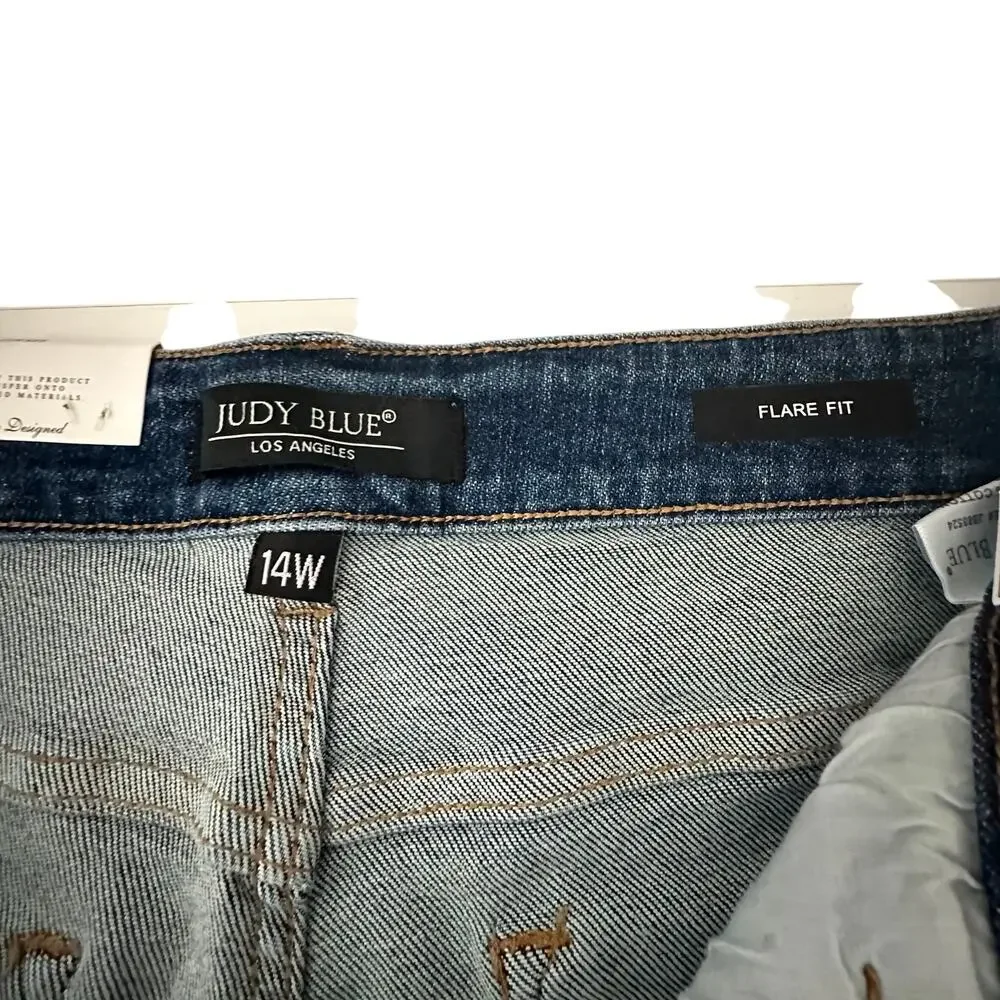 NWT Judy Blue Mid Rise Flare Jeans Contrast Panel Bell Bottoms Size 14W - Picture 12 of 16